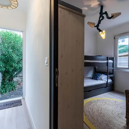 Cocoon Keyweek House With Lovely Patio In Center Casa vacanze