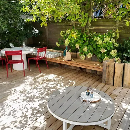 Cocoon Keyweek House With Lovely Patio In Center Feriehus