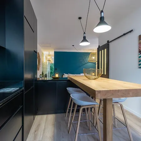 Cocoon Keyweek House With Lovely Patio In Center * Biarritz